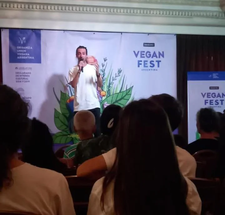 Lic. Mauro García en Vegan Fest